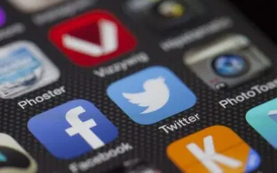 Using Social Media to Share your Infographics