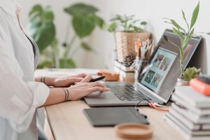 Why You Should Hire an Infographic Designer Why You Should Hire an Infographic Designer
